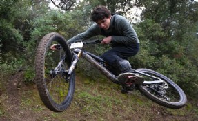 Atatürk Gençleri Enduro Dağ Bisikleti İniş Yarışması nefes kesti