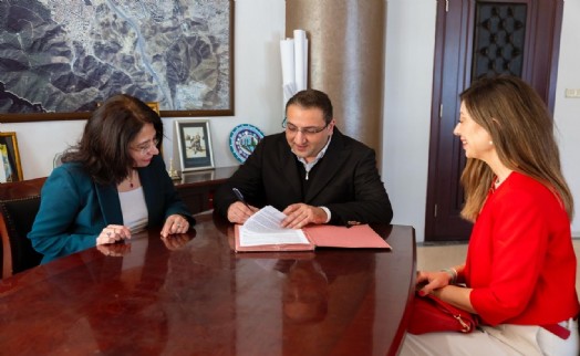 Balçova Belediyesi'nden şehrin en yüksek promosyonu!