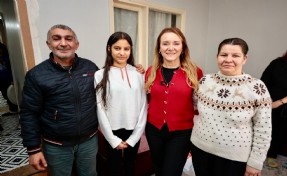 Başkan Mutlu yeni yıl öncesi komşularıyla buluştu
