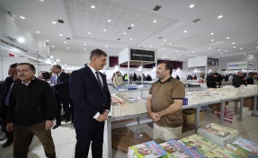 Başkan Tugay 13. Burdur Kitap Fuarı’nın açılış törenine katıldı