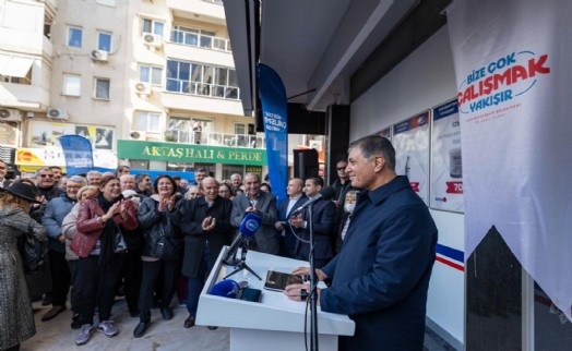 Başkan Tugay, İZMAR açılışında konuştu: Marketçiliğe meraklı değiliz, halkımız için yapıyoruz