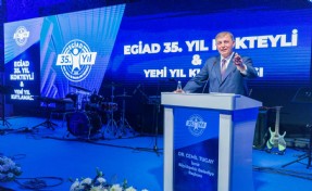 Başkan Tugay'dan genç iş insanlarına İzmir için kenetlenme çağrısı