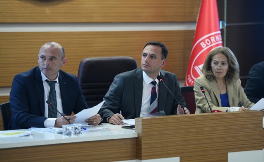 Başkan Eşki’den eleştirilere yanıt: Kafanızda kurduğunuz şeye düşmeyeceğim!