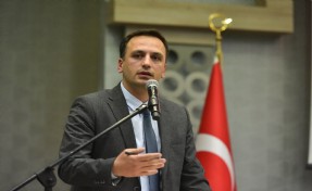 Bornova’da Başkan Eşki'den kadro revizyonu: Kimler gitti kimler geldi?