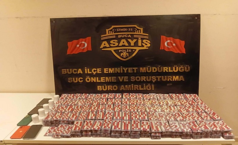 Buca'da 11 bin 296 sentetik hap ele geçirildi