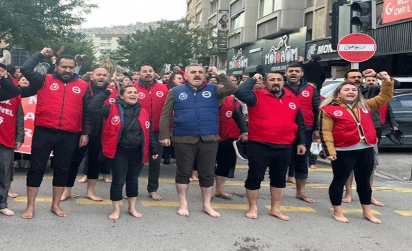 Büyükşehir’de ödeme krizi sürüyor: İşçilerden çıplak ayaklı protesto