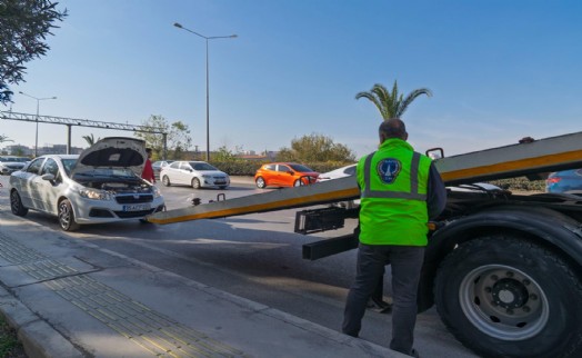 Büyükşehir’den trafiğe anında müdahale