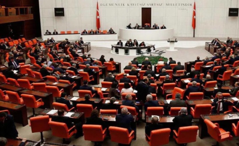 CHP'den bütçe yasa teklifine 864 sayfalık muhalefet şerhi