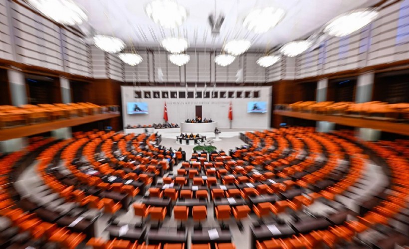 CHP’nin o teklifi AK Parti ve MHP oylarıyla reddedildi!