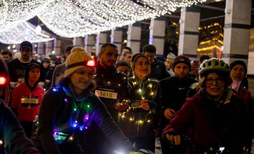 En uzun geceyi İzmirliler aydınlattı