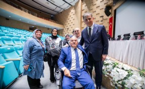 Engelli sorunları ve talepleri İzmir’de masaya yatırıldı