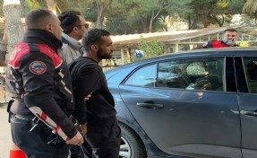 Firari hükümlü mutfak dolabına saklansa da yakayı ele verdi