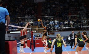 Göztepe evinde Eczacıbaşı’na direnemedi