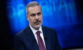 Hakan Fidan'dan SDG'ye 'siyaset' çağrısı: 'Silahla yoluna devam edersen...'