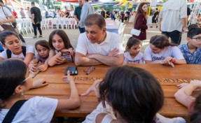 İzmir Büyükşehir öğrencinin yanında