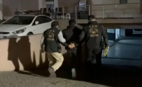 İzmir'de IŞİD'e eş zamanlı operasyon: 40 gözaltı