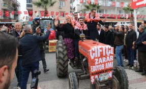 İzmir'de çiftçilerden traktörlü eylem