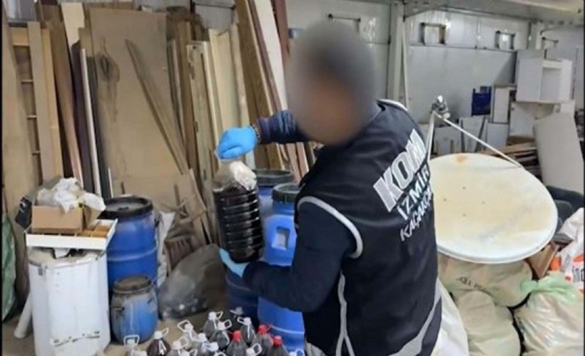 İzmir'de yeni yıl öncesi alkol ve tütün operasyonu