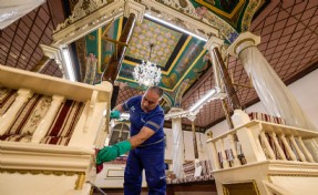 İzmir'in tüm ibadethaneleri köşe bucak temizleniyor!