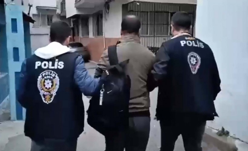 İzmir’de siber dolandırıcılık operasyonu: 4 firari hükümlü yakalandı