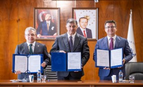 İzmir’de yeni Deprem Master Planı için imzalar atıldı!
