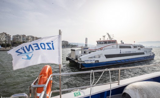 İzmir’de yılbaşı gecesi vapurlar çalışacak: İşte sefer saatleri