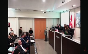 Karşıyaka Meclisi’nde Sayıştay Raporu krizi