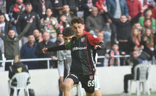 Karşıyakalı Adem'e milli müjde