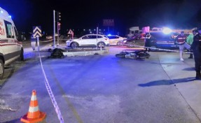 Kırmızı ışıkta geçen TIR ile motosiklet çarpıştı: 1 ölü