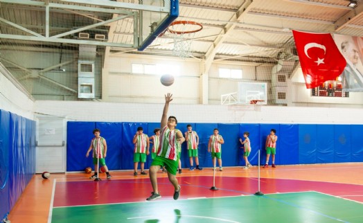 Kış Spor Okulları’nda yeni yetenekler yetişiyor