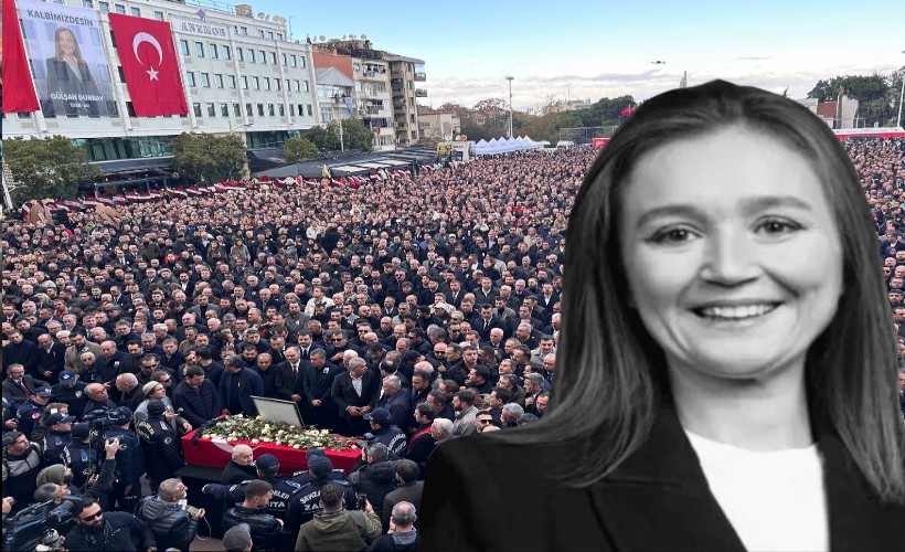 Manisa ilk kadın belediye başkanına veda etti: Durbay gözyaşlarıyla uğurlandı!