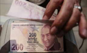 Mevduat faizi aşağı, kredi faizi yukarı...