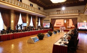 Milli Dayanışma Kardeşlik ve Demokrasi Komisyonu’nda CHP’liler ile AK Parti'liler arasında gerginlik