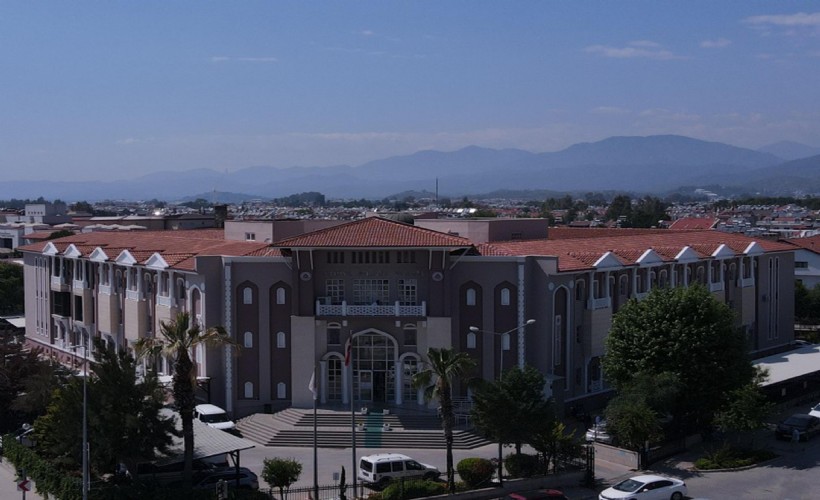 Muğla merkezli 8 ilde göçmen kaçakçılığı operasyonunda 10 tutuklama