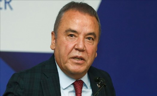 Muhittin Böcek’ten yeni yıl mesajı: Adalet bir gün doğru kapıyı çalacak