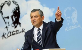 Özgür Özel: AK Parti'nin tek derdi taht kavgası!