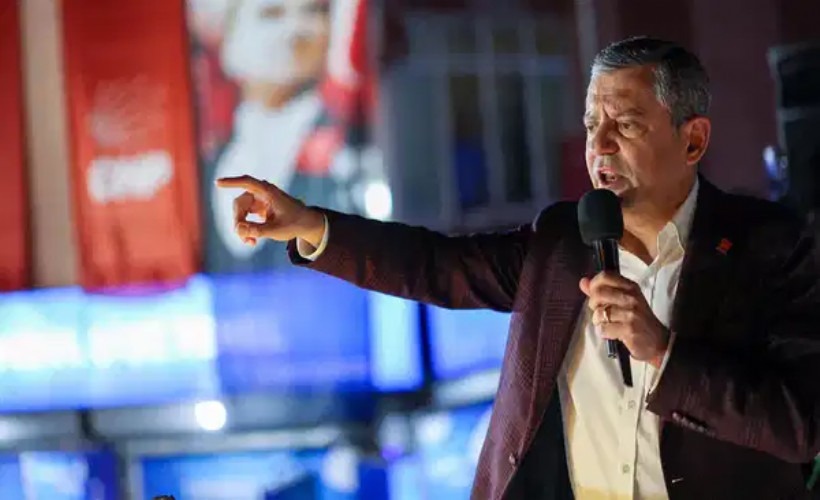 Özgür Özel'den 'saatli' çağrı: Bu akşamı işaret etti!