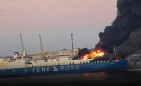 Rusya Türk yük gemisini vurdu!