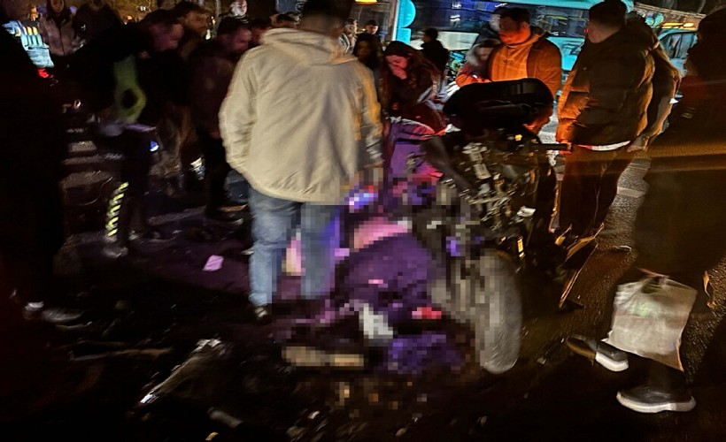 TIR'a arkadan çarpan motosikletin sürücüsü öldü