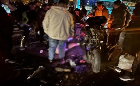 TIR'a arkadan çarpan motosikletin sürücüsü öldü