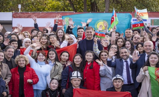 Tugay Dünya Türk Dili Ailesi Günü’nü kutladı