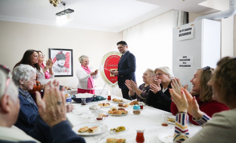 Türkiye Yardım Sevenler Derneği Aliağa Şubesi’nden anlamlı yardım kermesi