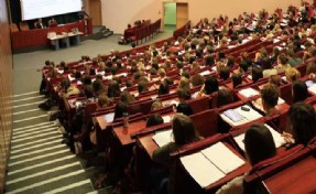 Üniversitelerde ‘Senin yerine imza atarım’ devri sona eriyor!