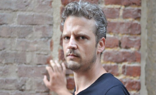 Ünlü yönetmen Seren Yüce’ye silahlı saldırı!