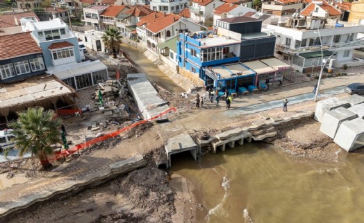 Yeni Foça’da taşkın kabusu bitti