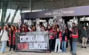 Bakan Tekin'i protesto eden TİP'li 17 öğrenci gözaltına alındı!