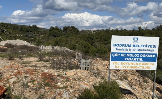 Bodrum’da uyarı tabelasına rağmen ormana moloz döktüler