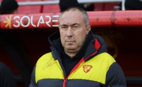 Göztepe Teknik Direktörü Stoilov: Ben sorunları çözmek için varım