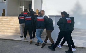 Manisa'da sosyal medyadan terör propagandasına 5 gözaltı