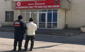 4 yıl 5 ay hapisle aranan firari yakalandı